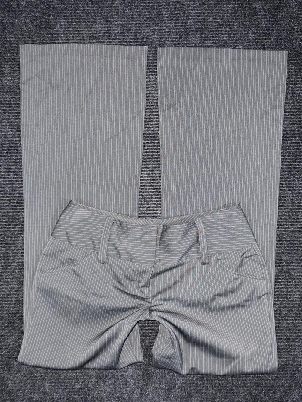 Y2K BCX Low Rise Wide Leg Gray Pinstripe Office Siren Work Trouser Pants Size 9